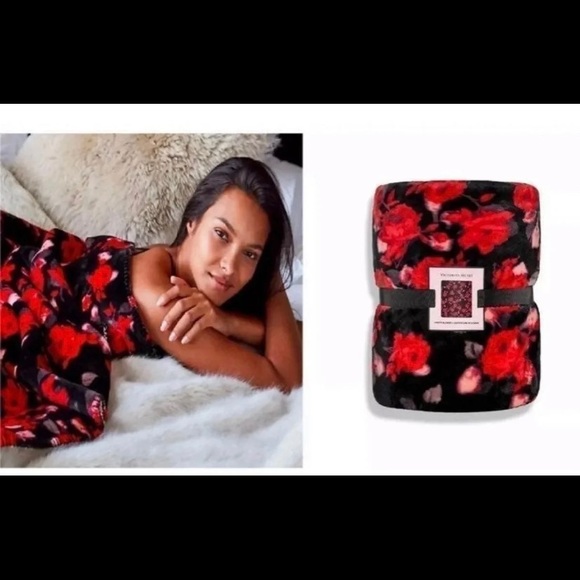 New VS Floral Tote & Blanket set (FINAL PRICE) - Picture 4 of 11